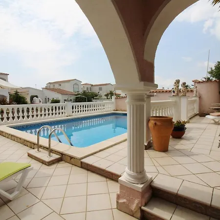 Villa Apart-rent Casa Creus 8a Empuriabrava